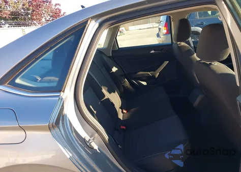 2024 Volkswagen Jetta 1.5T S из США, поврежденный, VIN 3VW5M7BU6RM030324